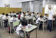 Crítica al modelo educativo K