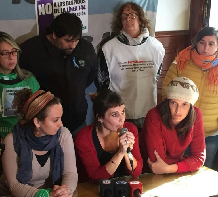Despidos en la Línea 144 – Griselda “Pini” Schaposnik: “Vamos a ganar unificando la lucha de los trabajadores y el movimiento de mujeres”