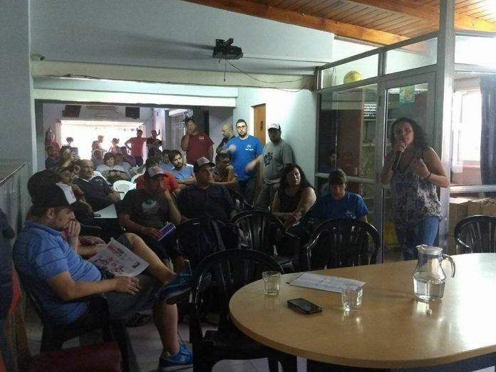 Reunión trabajadores alimentación San Luis