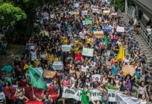 Brasil – Los estudiantes secundarios dan un ejemplo de lucha