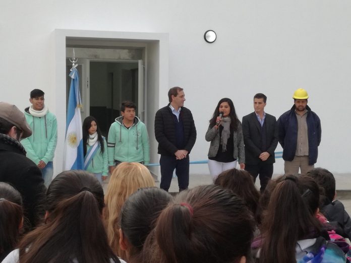 garro inaugura esb37