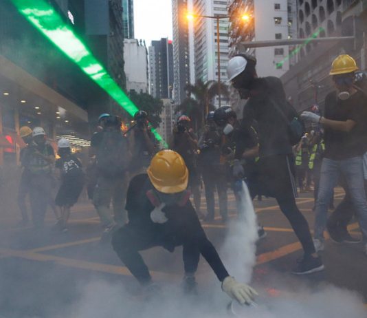 Reseña de “Hong Kong en revuelta” de Au Loong-Yu (I parte)