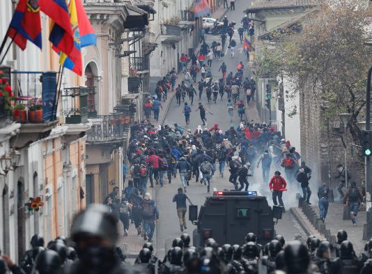 Ecuador: Lenin Moreno decreta estado de excepción contra las protestas