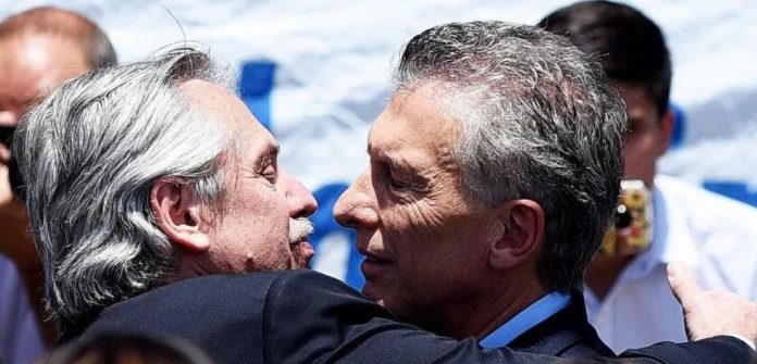 abrazo macri fernandez