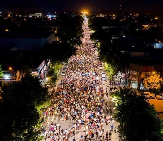 Mendoza: La movilización hace retroceder en chancletas a Suárez