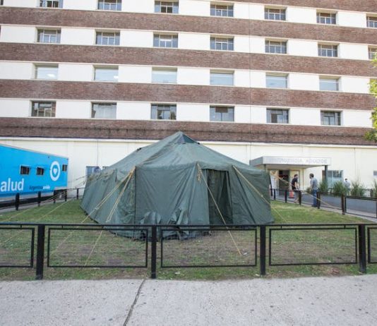 Hospital Posadas: “Volver es hermoso, trabajar 12 horas es espantoso”