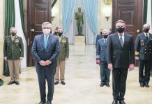 Alberto Fernández decreta el blanqueo de los salarios militares