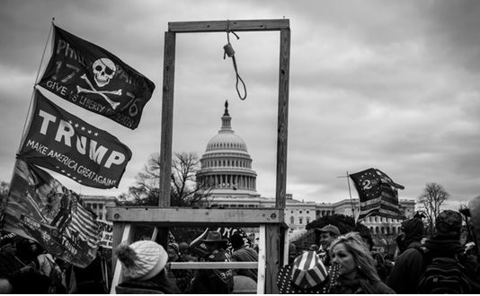 EE UU: avanza la investigación por la toma del Capitolio Capitolio Estados Unidos tomado