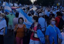 «Vacunaciones VIP»: pequeña (e hipócrita) manifestación del PRO