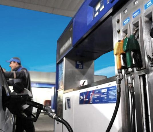 Escasez de gasoil y desabastecimiento de las petroleras aumento nafta