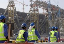 Qatar 2022: la pelota manchada con sangre obrera y migrante