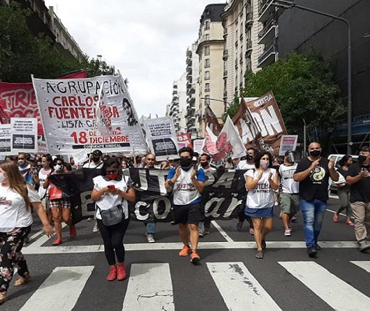 Suteba: Más de 500 docentes debatieron en un plenario provincial de la lista Multicolor