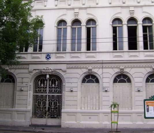 Psicología-UBA: Escandalosa proscripción de las autoridades en las listas docentes del Consejo Directivo