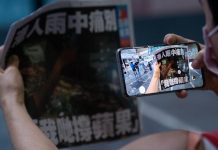 Hong Kong: El gobierno chino fuerza el cierre de uno de los últimos medios críticos al régimen