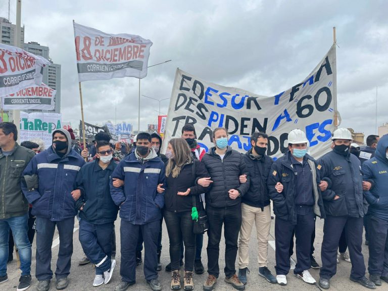 Puente Pueyrredón: amenaza represiva al reclamo de los trabajadores de EMA