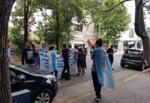 Un grupo de antivacunas atacaron a Bercovich y a trabajadores de Radio Con Vos