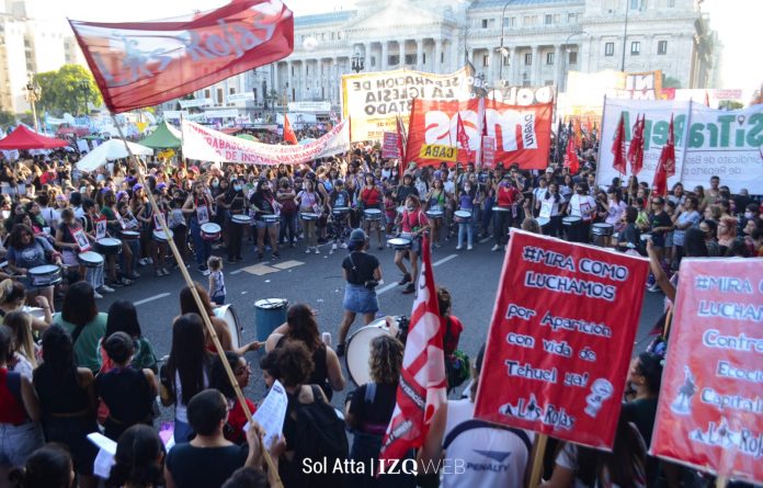 Las Rojas 8M
