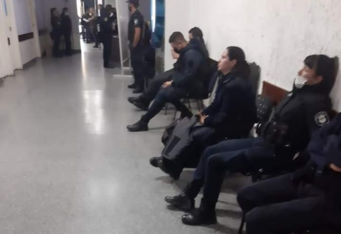 Policía UOM