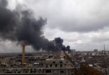 Incendio en fábricas de Avellaneda: rescataron a 30 trabajadores y el fuego fue controlado incendio en avellaneda