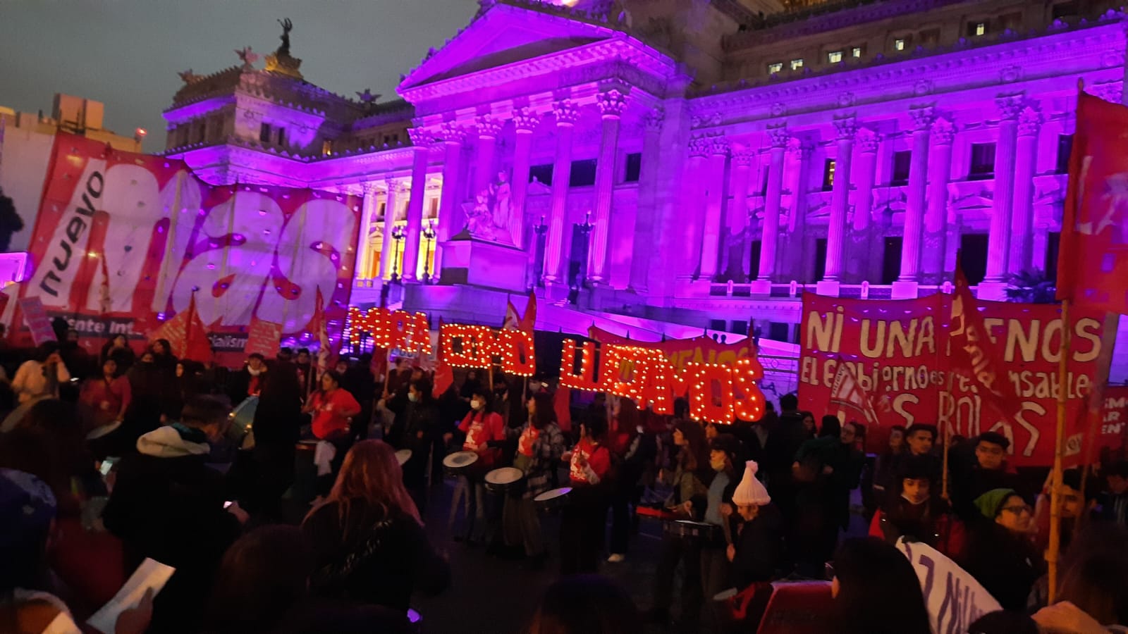 3J: El #NiUnaMenos gana las calles otra vez