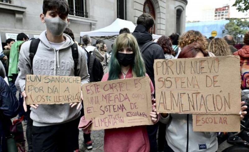 Día de las Infancias: una generación que se enfrenta al monstruo del capitalismo