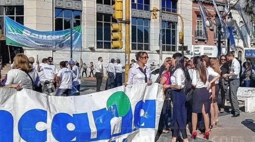 Bancarios cerró paritarias por un 94% de aumento