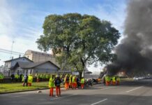 Inmensa lucha de los trabajadores paraliza el puerto de Rosario