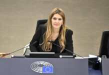 Arrestan a la vicepresidenta del Parlamento de la Unión Europea por recibir sobornos de Qatar