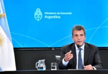 Bola de nieve: el gobierno intenta patear vencimientos de deuda por más de $9 billones