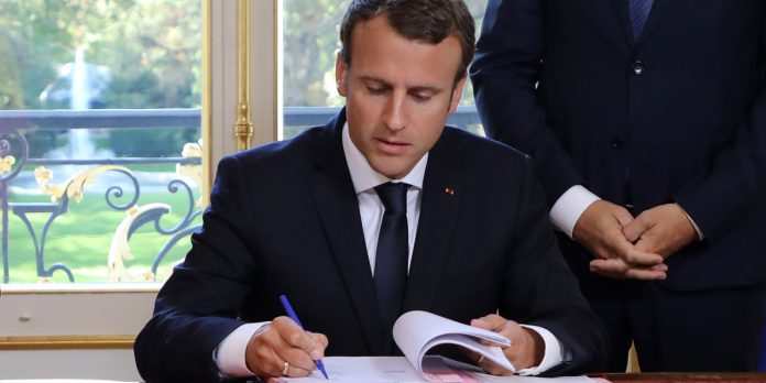 Emmanuel-Macron-promulgó Emmanuel-Macron-promulgó