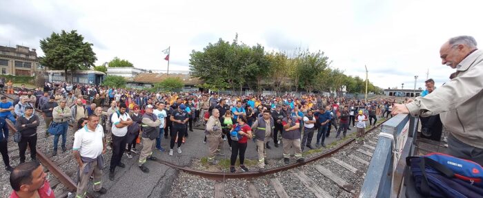 Los ferroviarios del Sarmiento rechazan los aprietes policiales contra la organización obrera Ferroviarios del Sarmiento