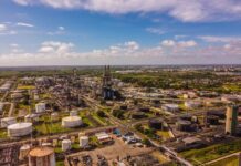 Paritaria de petroleros: las empresas, el gobierno y el sindicato traidor firman un aumento miserable Paritaria de petroleros