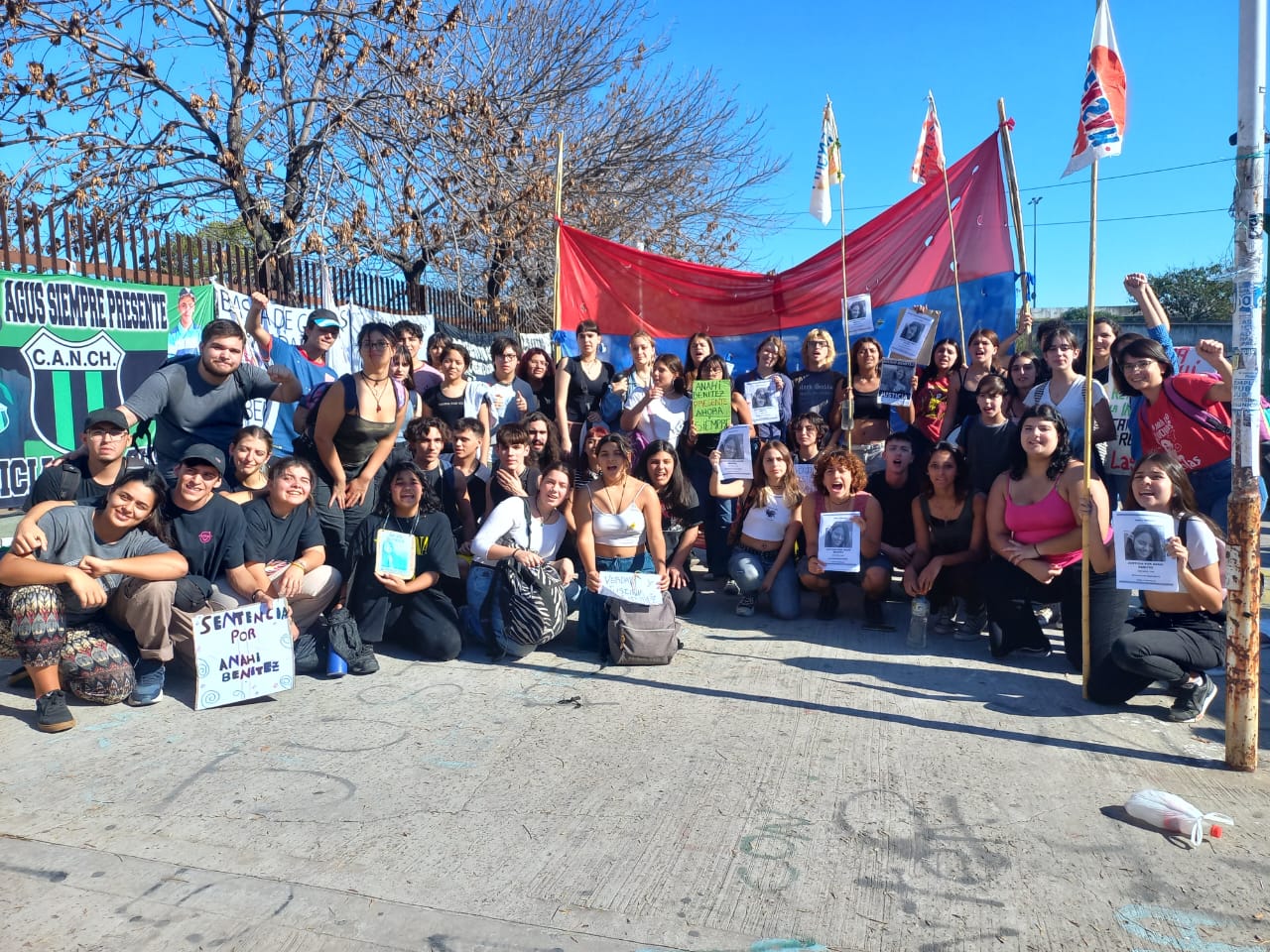 A 8 años de su femicidio, Anahí Benítez presente Segundo juicio por Anahí Benítez