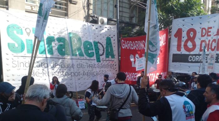 Lucha de clases internacional por los derechos laborales: la experiencia del movimiento de trabajadores de plataformas Movilización del SiTraRepA