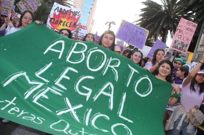 Enorme triunfo de la Marea Verde: México despenaliza el aborto en todo el país México despenaliza el aborto