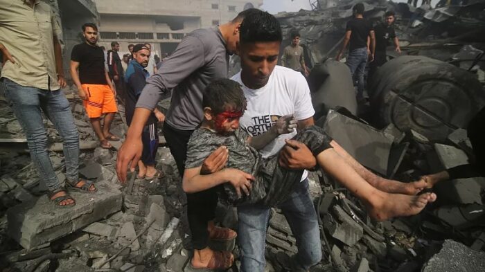 Gaza: Israel mata a 400 palestinos con los bombardeos del domingo y las víctimas ya son 5.000 Gaza Israel