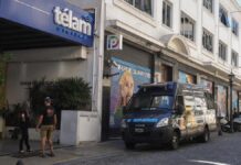 El gobierno amenaza con la policía a los trabajadores de los medios públicos Policía medios públicos