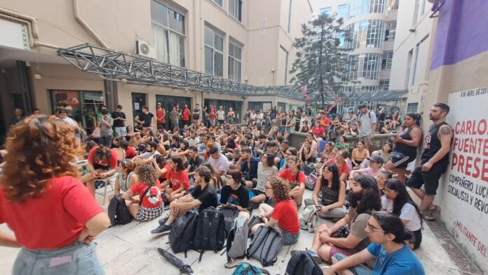 Cacerolazo educativo