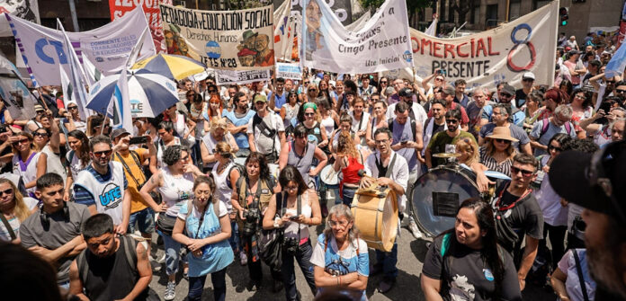 Paro nacional docente Paro nacional docente