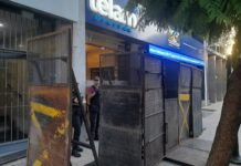 El gobierno vacía Télam de periodistas y la llena de policías Télam