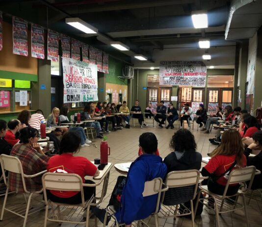 Gran conversatorio por los DDHH de ayer y de hoy en la lucha contra el plan de Milei