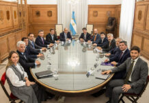 No avanza la negociación por la nueva «Ley ómnibus» negociación nueva Ley ómnibus