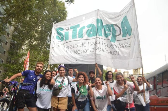 trabajadora de reparto trabajadora de reparto