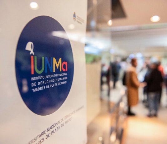 El gobierno interviene ilegalmente la Universidad de Madres de Plaza de Mayo Universidad Nacional de Madres de Plaza de Mayo