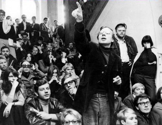 La “otra” Escuela de Frankfurt: Hans-Jürgen Krahl, teórico de la Praxis emancipadora II Hans-Jürgen Krahl