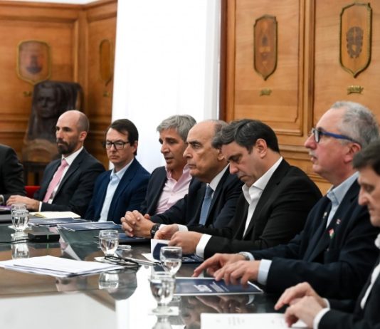 El gobierno y los gobernadores tras el discurso de Milei Milei gobernadores