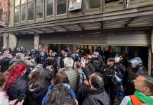 El gobierno sitia con la policía la Universidad de Madres de Plaza de Mayo Universidad de las Madres de Plaza de Mayo