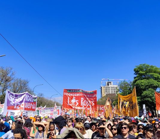 Comenzó el 37° Encuentro Plurinacional de Mujeres, Lesbianas, Trans, Travestis, Bisexuales, Intersexuales y No Binaries Encuentro Plurinacional