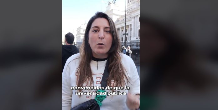 Manuela Castañeira gobierno oscurantista