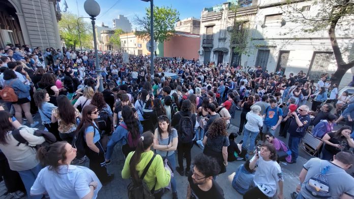 Hospital Laura Bonaparte